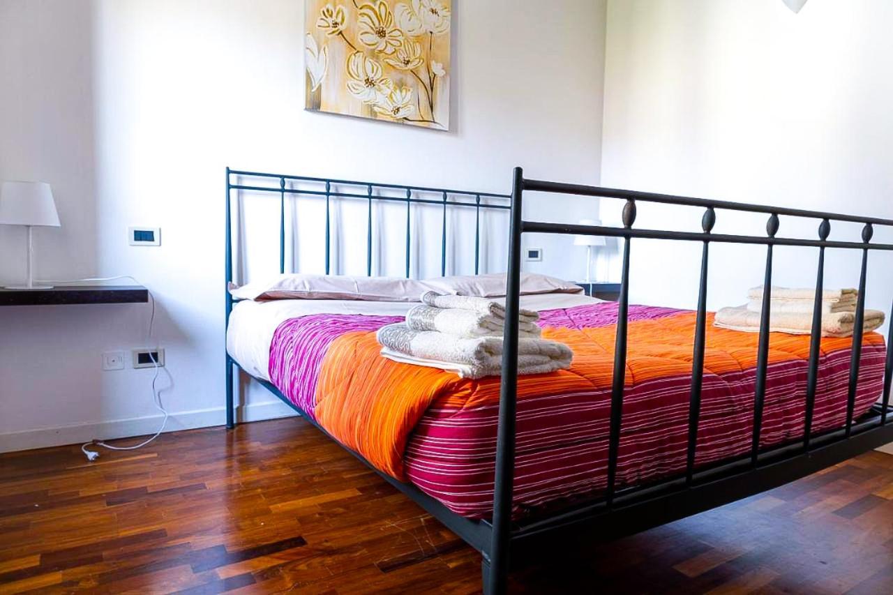 Appartement Casa Marilyn à Desenzano del Garda Extérieur photo